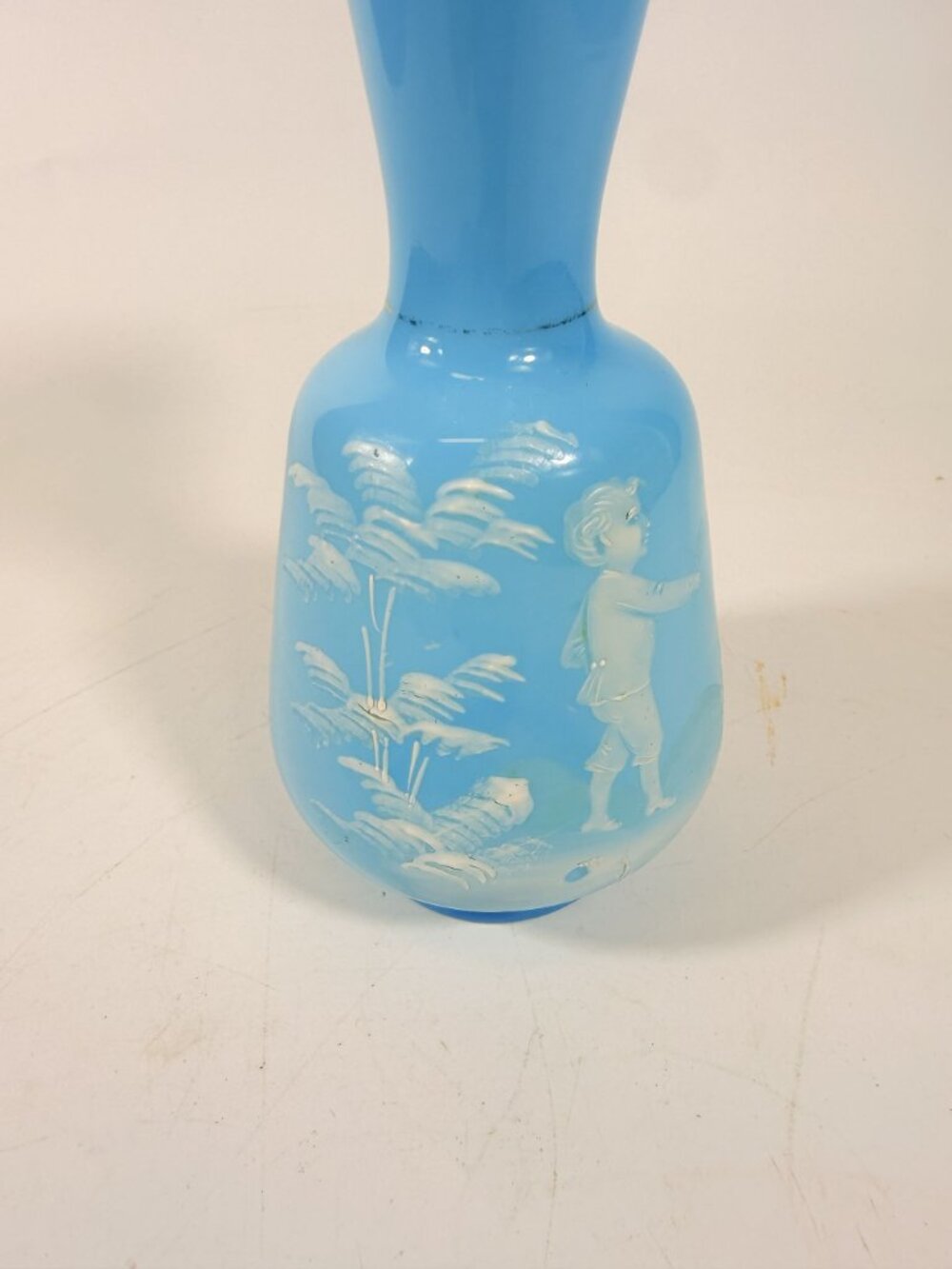 Glass Vase Mary Gregory White Enameled Silhouette Boy Westmorland Hand Painted V - Picture 5 of 16